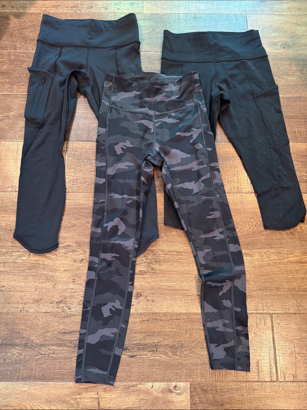 Athleta Womens & Charcoal Camo Performance Leggings Trio